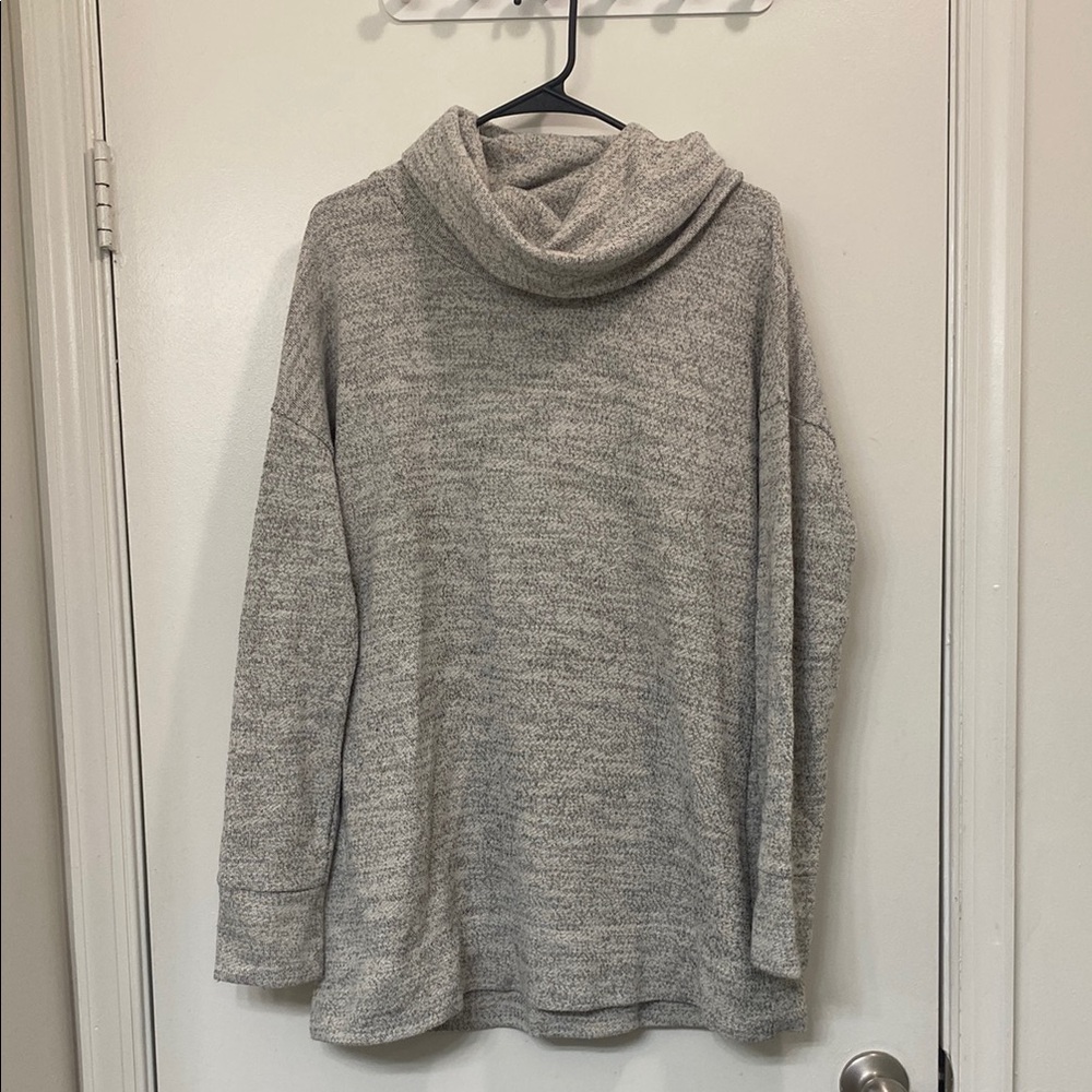 Pure Energy Heathered Gray Cowl Neck Sweater